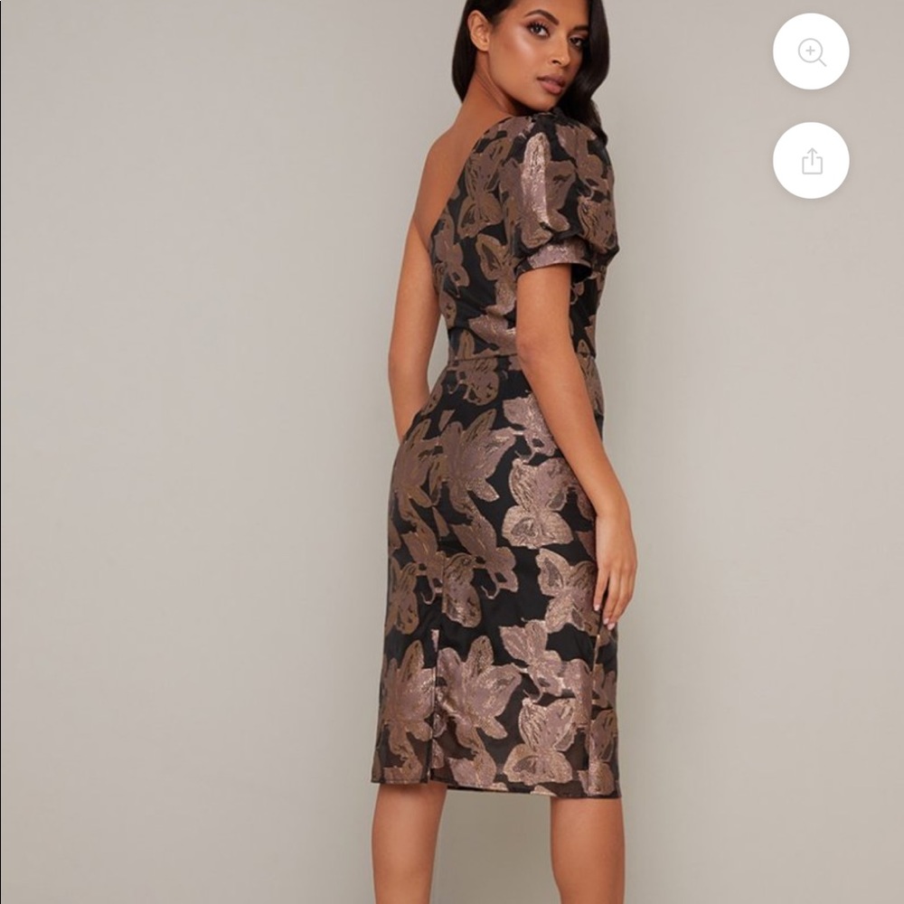 Chi Chi London dress never worn